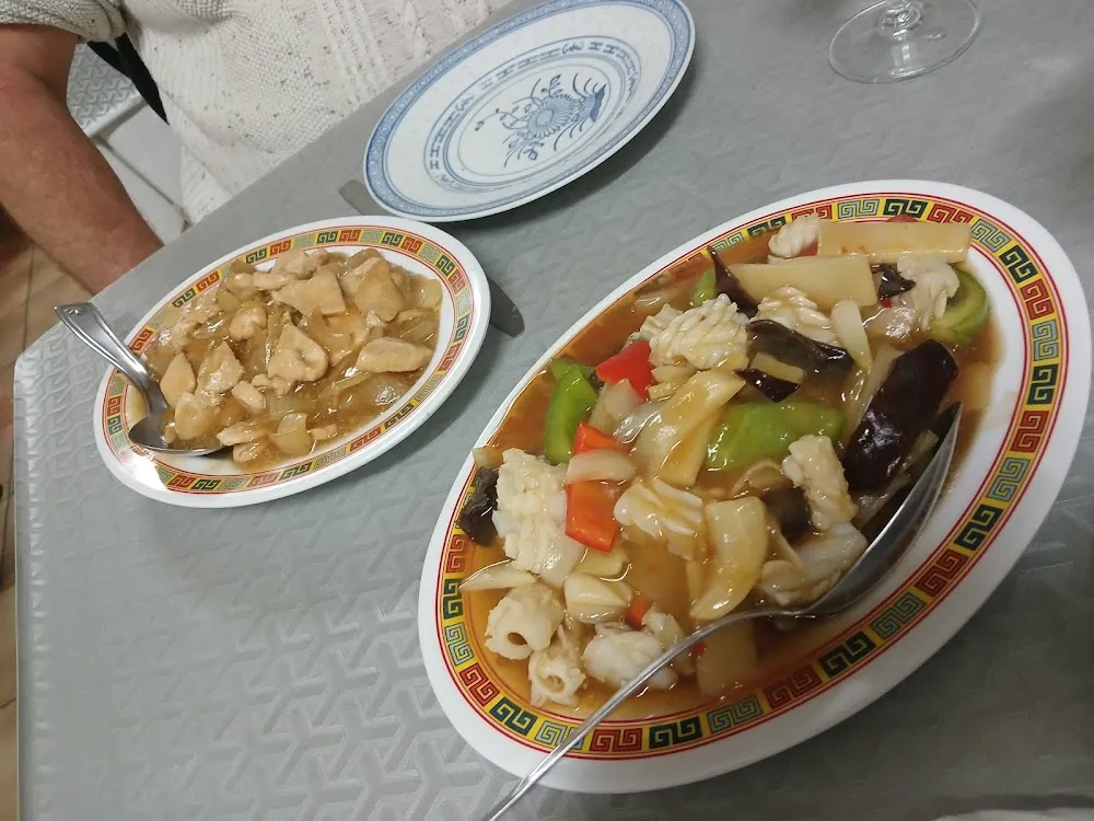 Poulet Sauté Aux Pousses de Bambou